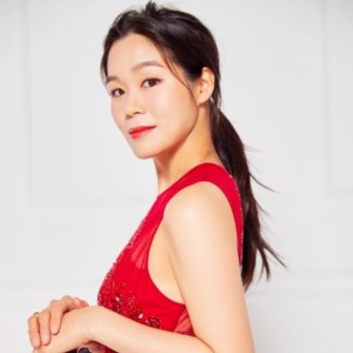 Esther Yoo San Diego Tickets