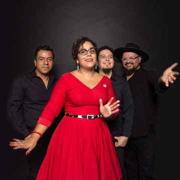 La Santa Cecilia Concerts in San Diego